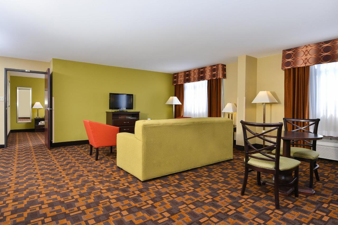 Holiday Inn Mount Prospect-Chicago Zewnętrze zdjęcie